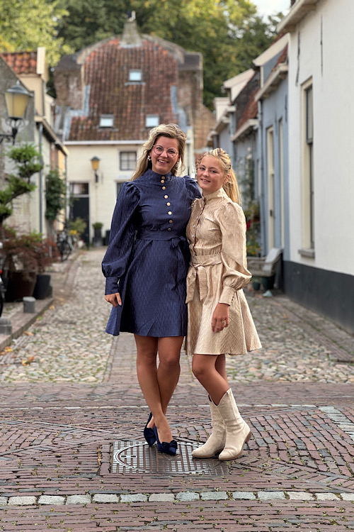 Lizalau Linde dress gold - Afbeelding 5