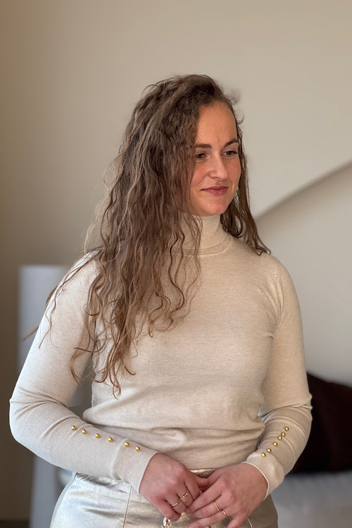 Basis col zand met gouden knoopje - Afbeelding 2